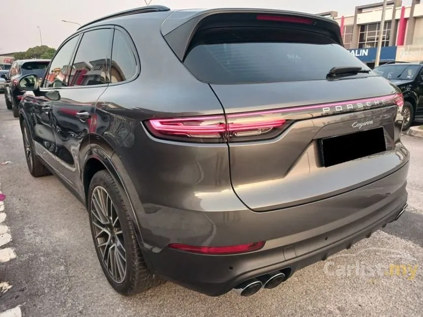2021 Porsche Cayenne Coupe