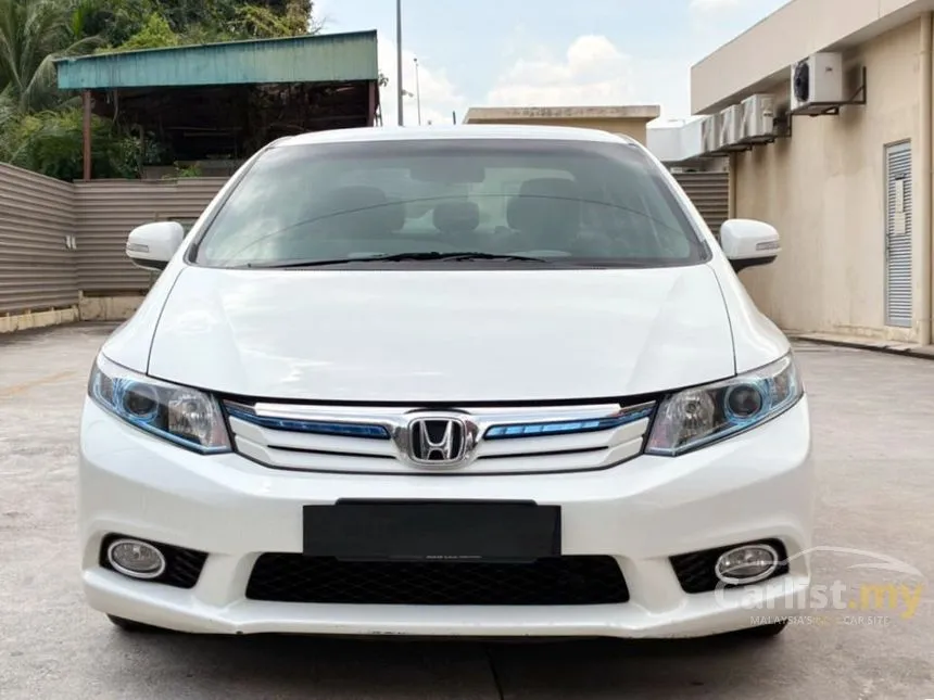 2013 Honda Civic Hybrid Sedan