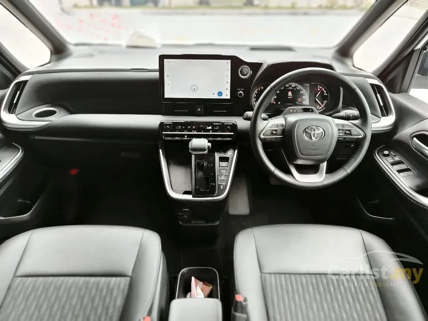 2023 Toyota Noah S-Z MPV
