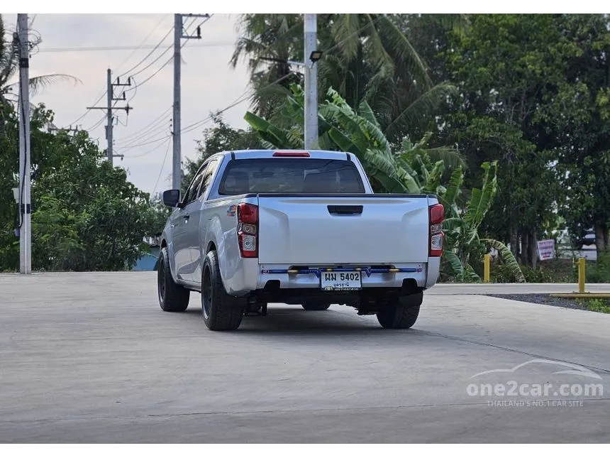2022 Isuzu D-MAX S Space Cab Pickup