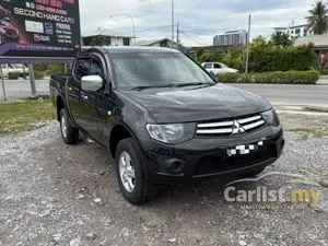 2010 Mitsubishi Triton 2.5 Lite Dual Cab 4X2 Pickup