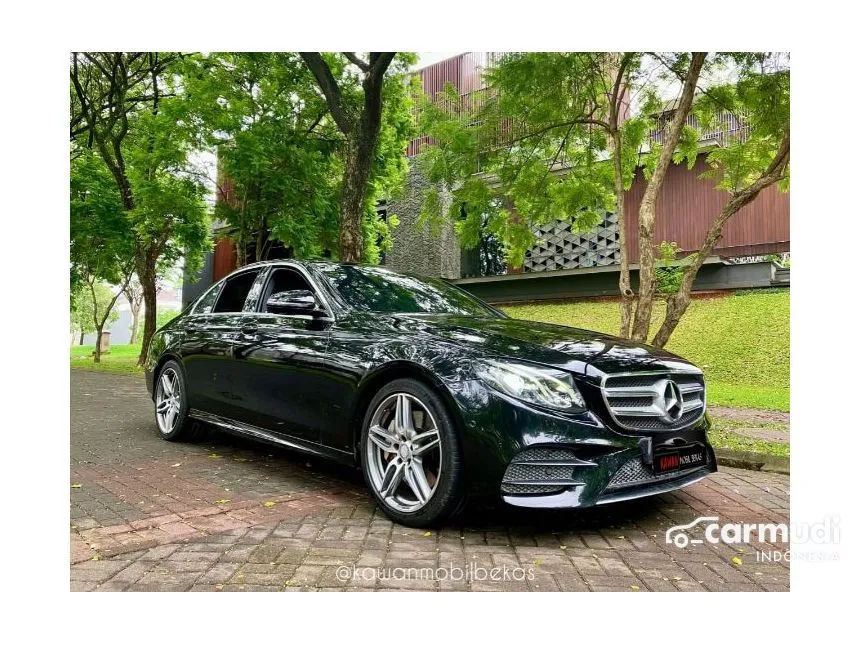 2017 Mercedes-Benz E300 AMG Line Sedan