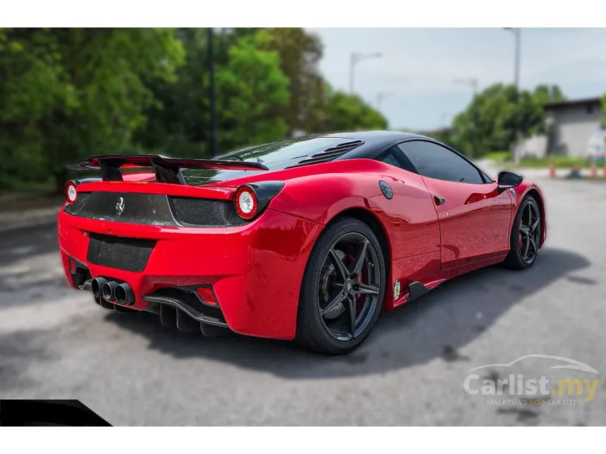 2013 Ferrari 458 Italia Coupe