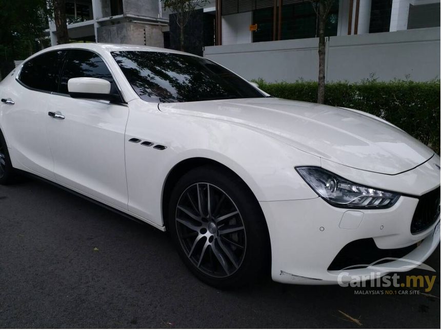 2015 Maserati Ghibli S Sedan