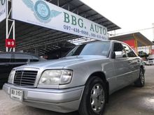 1994 Mercedes-Benz E220 2.2 W124 (ปี 85-96) Sedan AT
