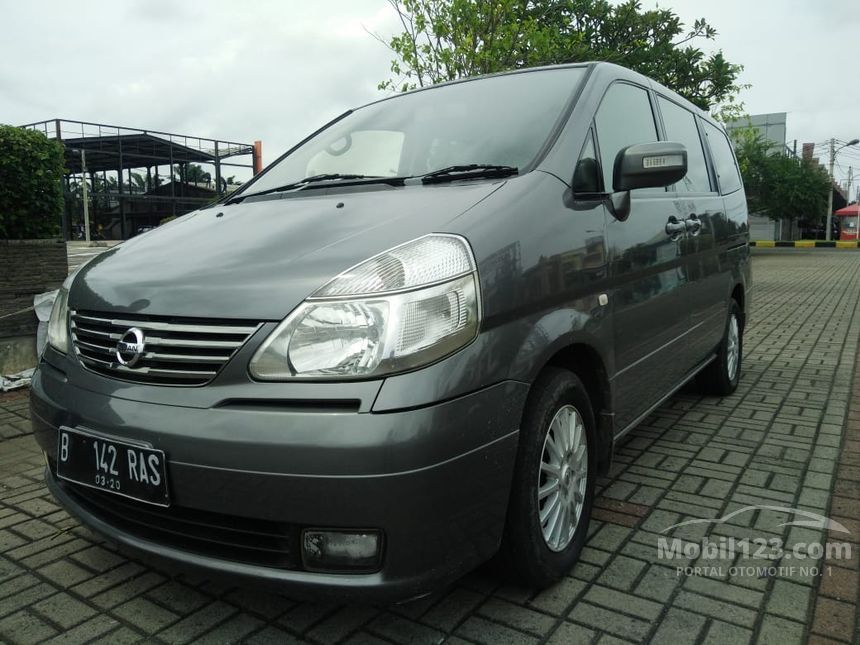 Jual Mobil Nissan Serena 2010 Highway Star 2.0 di Jawa 