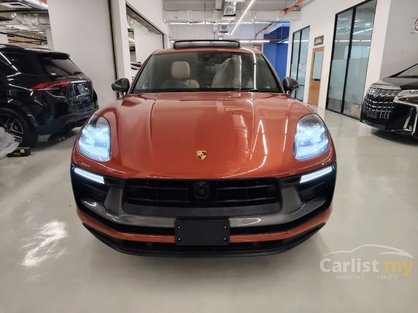 2023 Porsche Macan SUV