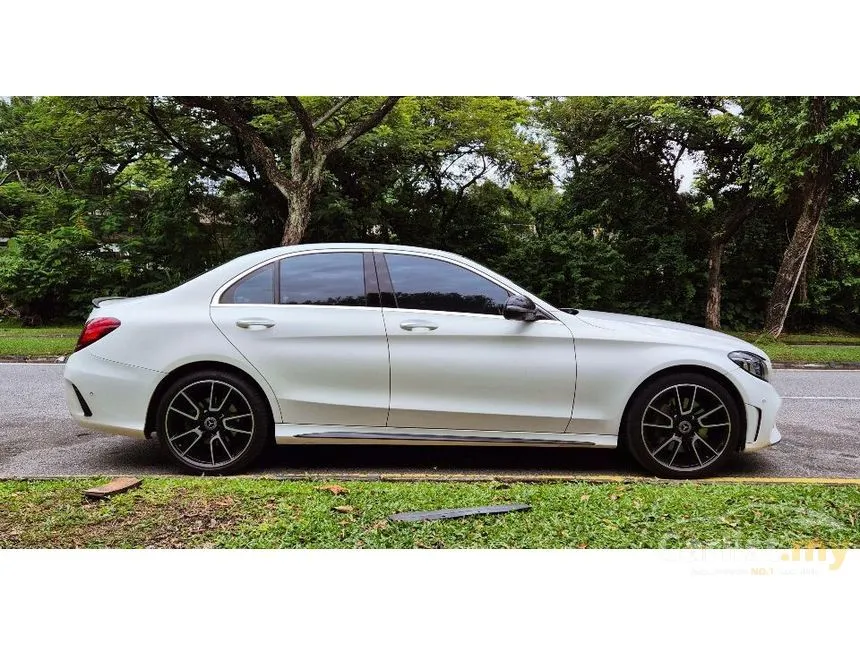 2019 Mercedes-Benz C300 AMG Line Sedan