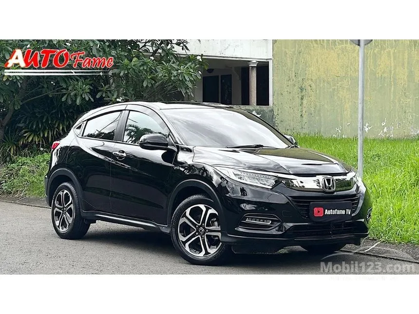 Jual Mobil Honda HR