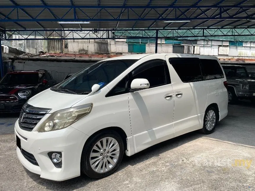 2015 Toyota Alphard G MPV