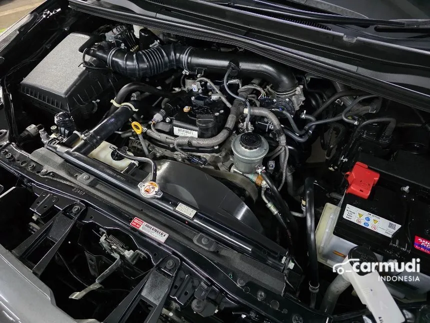 2021 Toyota Kijang Innova Venturer MPV