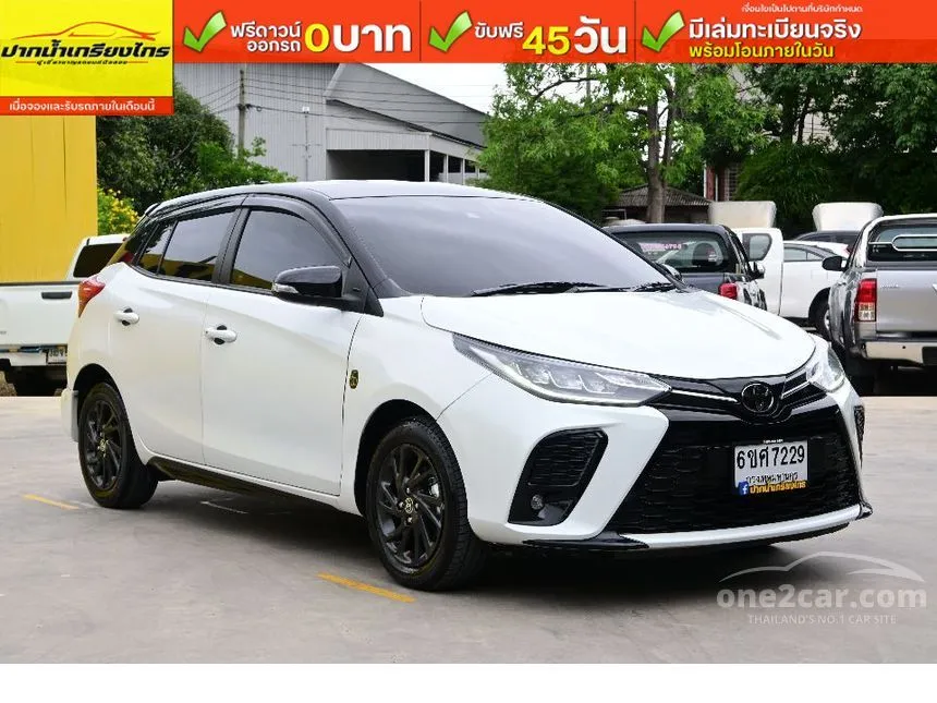 2022 Toyota YARIS 60th Anniversary Hatchback