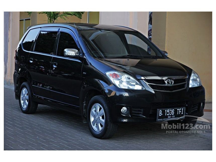 Legenda Jalanan: Mengupas Tuntas Toyota Avanza G 2009 Hitam