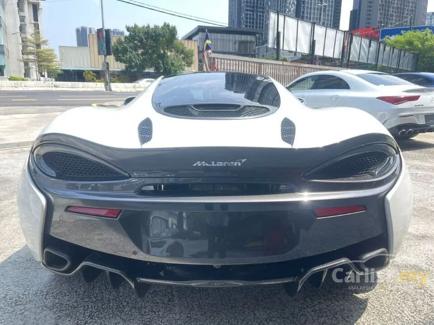 2019 McLaren GT Coupe