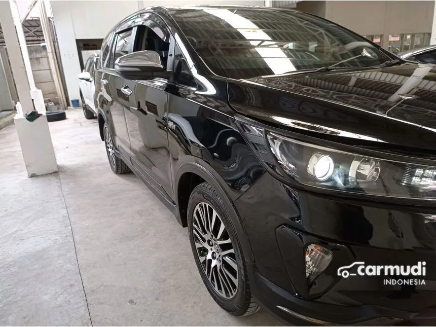 2020 Toyota Kijang Innova Venturer MPV