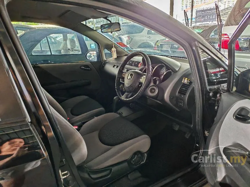 2005 Honda Jazz i-DSI Hatchback