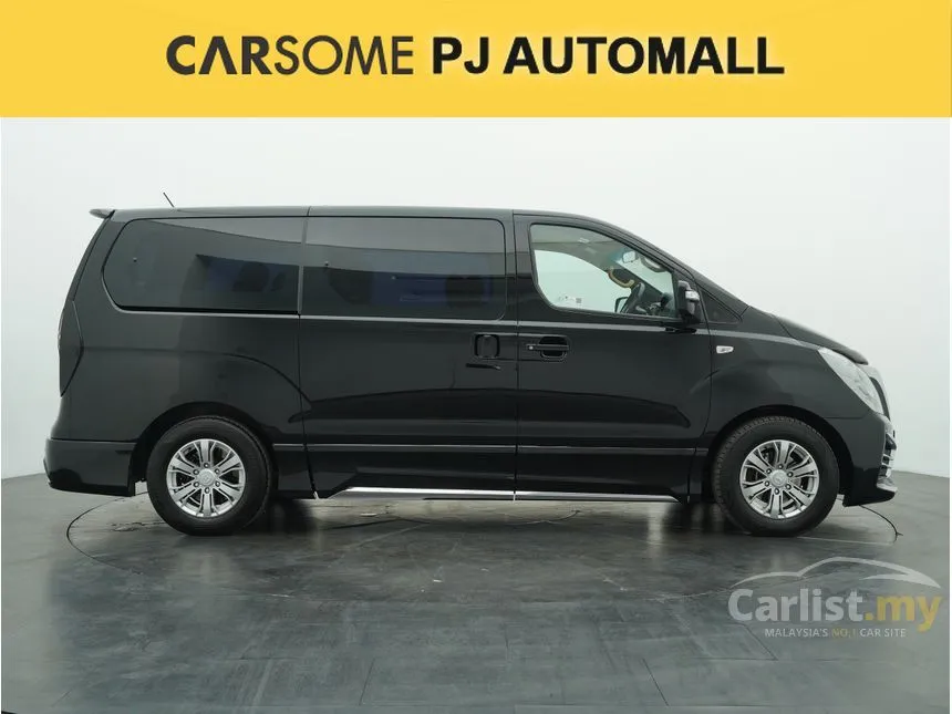 2018 Hyundai Grand Starex Royale MPV