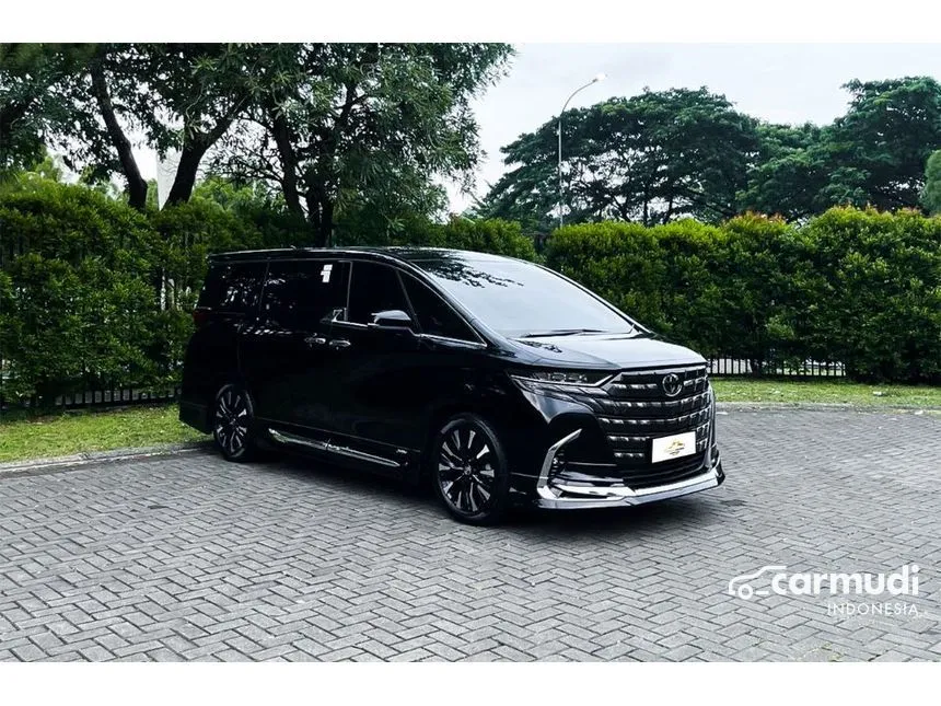 2024 Toyota Alphard HEV Modellista MPV