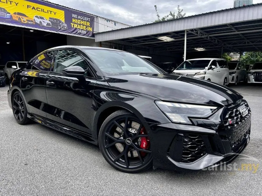2022 Audi RS3 Quattro TFSI Sedan