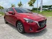 Jual Mobil Mazda 2 2015 R 1.5 di DKI Jakarta Automatic Hatchback Merah Rp 170.000.000