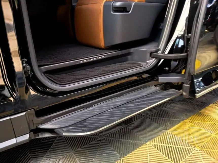 2024 Toyota Vellfire Z Premier MPV