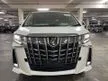 Recon 2022 Toyota Alphard 2.5 SC**FULL SPEC**NEW CAR CONDITION**DIM**SUNROOF**BSM**MERDEKA SALE