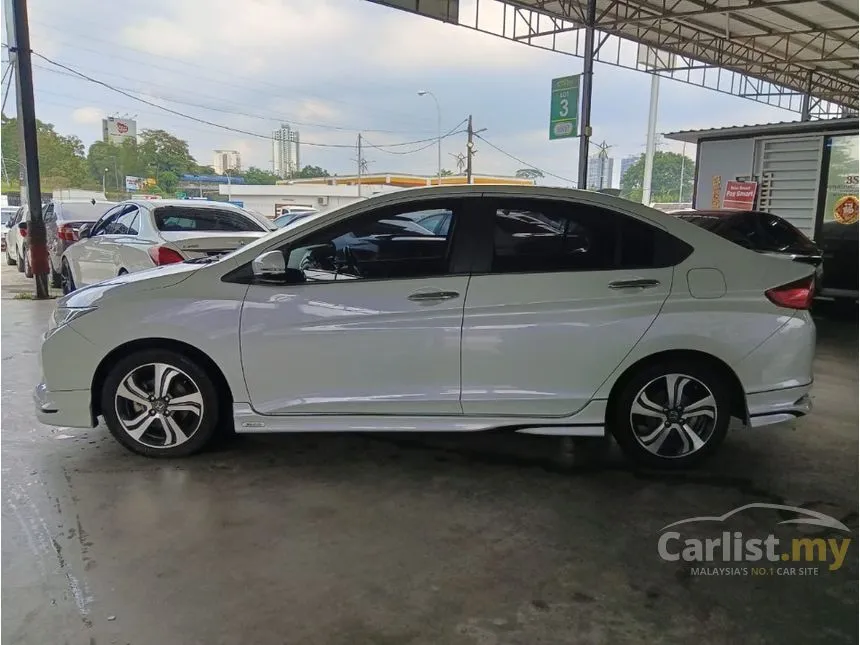 2015 Honda City V Sedan