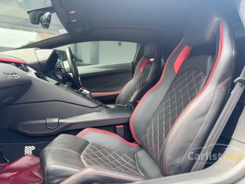 2018 Lamborghini Aventador S Coupe