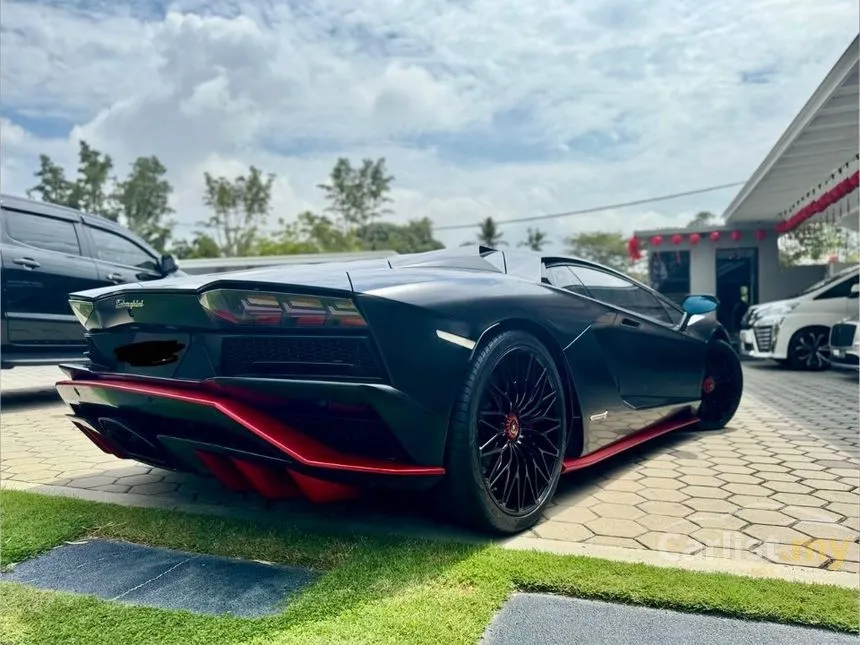 2018 Lamborghini Aventador S Coupe