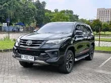 2019 Toyota Fortuner 2.4 VRZ TRD 4X2 SUV