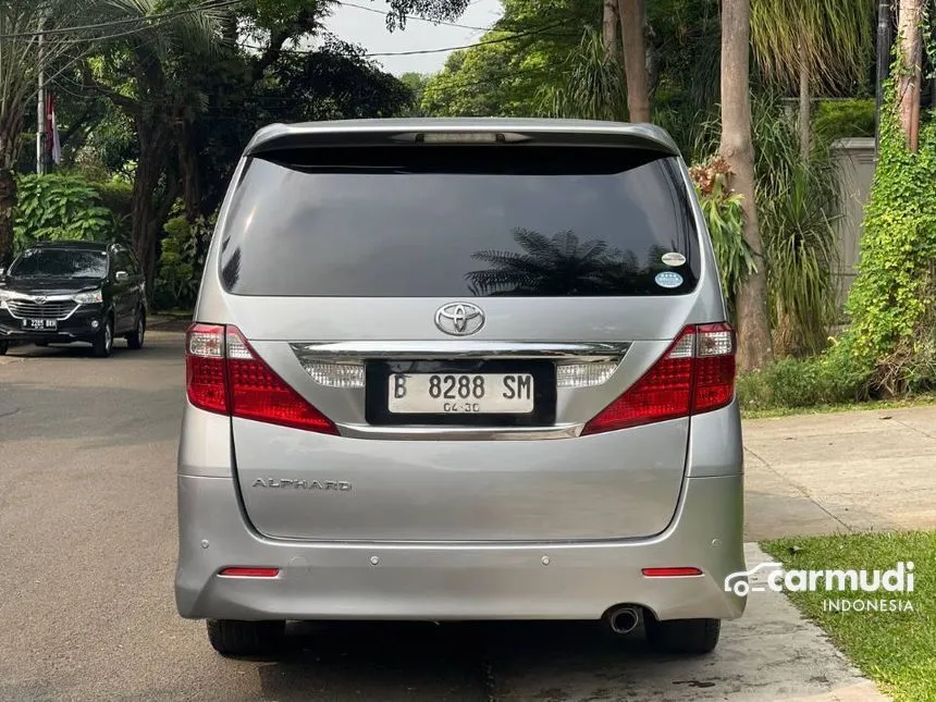 2010 Toyota Alphard S MPV