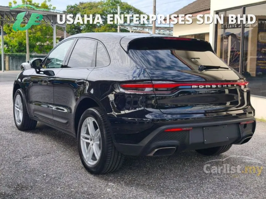 2024 Porsche Macan SUV