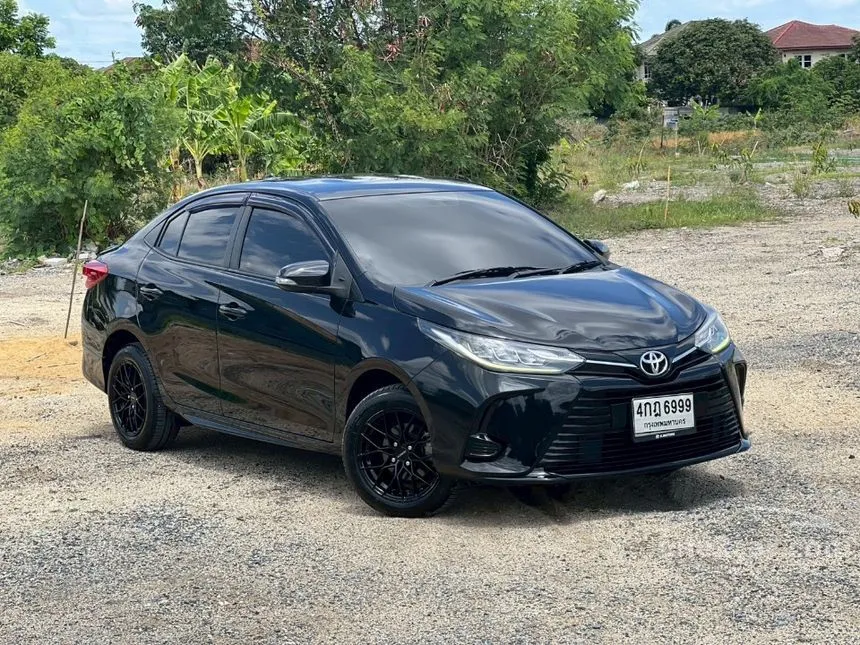 2021 Toyota Yaris Ativ Sport Sedan