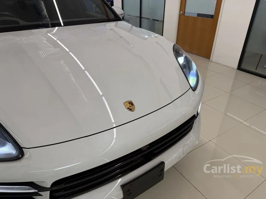 2021 Porsche Cayenne Coupe