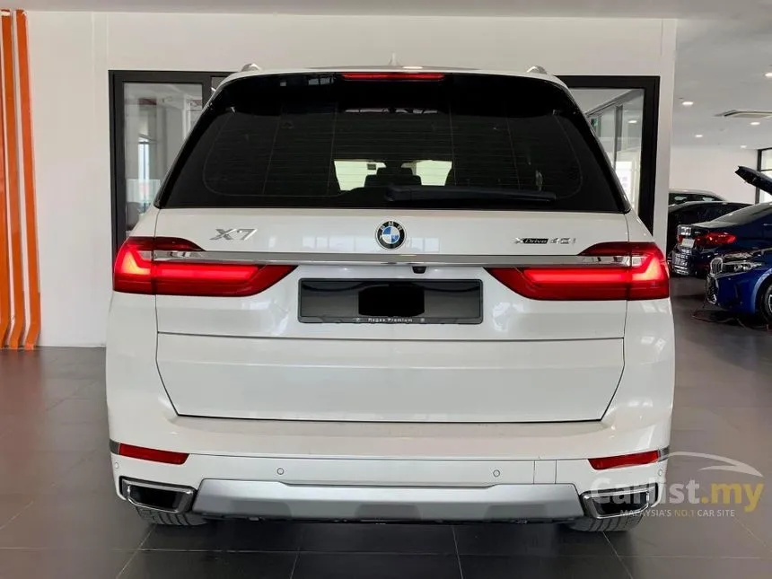 2022 BMW X7 xDrive40i Pure Excellence SUV