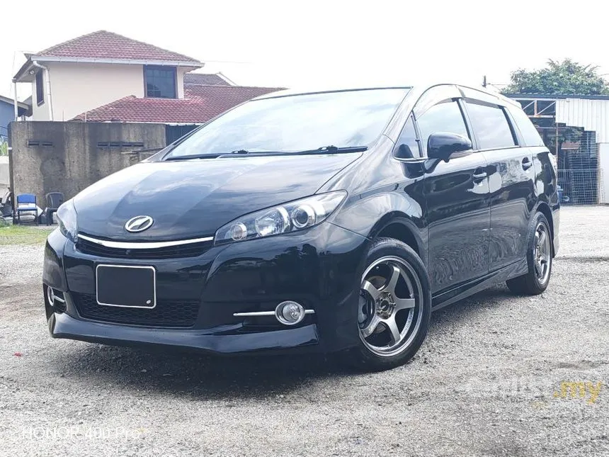2014 Toyota Wish G MPV