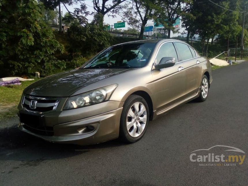 Honda Accord 2009 iVTEC VTiL 2.4 in Selangor Automatic Sedan Gold for Honda Accord 2009 iVTEC VTiL 2.4 in Selangor Automatic Sedan Gold for