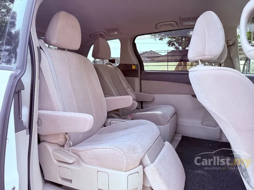 2011 Toyota Estima MPV