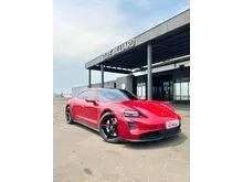 2021 Porsche Taycan 0.0 4S Performance Battery Plus Sedan