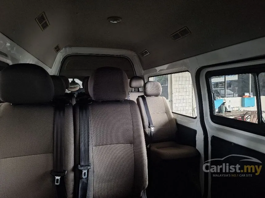 2017 Foton View C2 High Roof Window Van