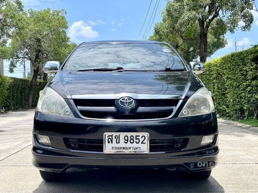 2005 Toyota INNOVA V Wagon