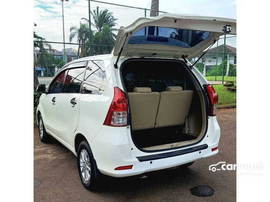 2015 Daihatsu Xenia R MPV