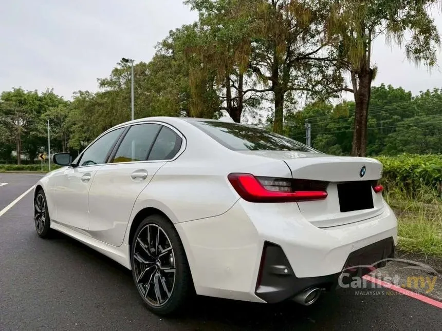 2023 BMW 330e M Sport Sedan