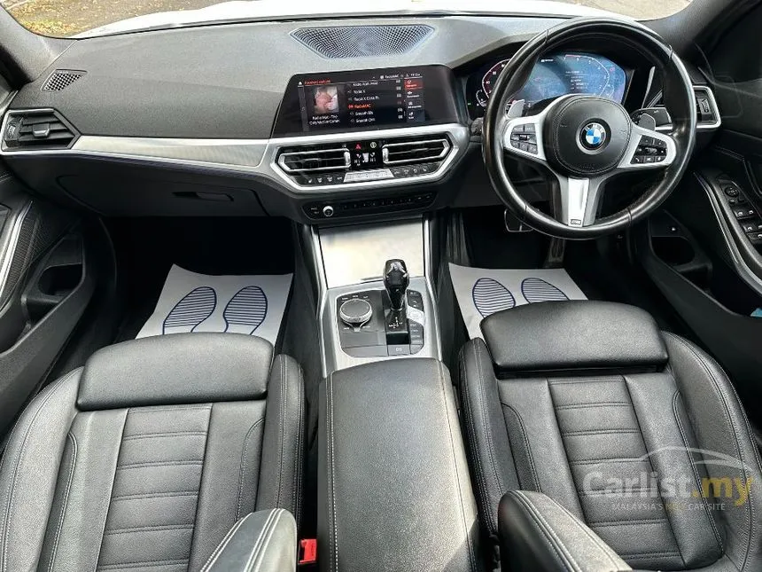 2023 BMW 330e M Sport Sedan