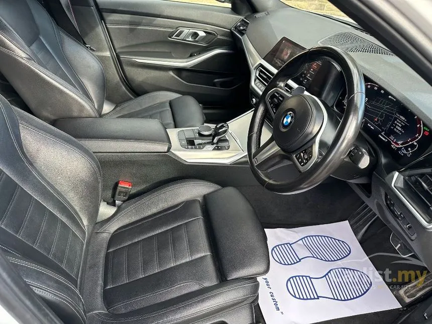 2023 BMW 330e M Sport Sedan