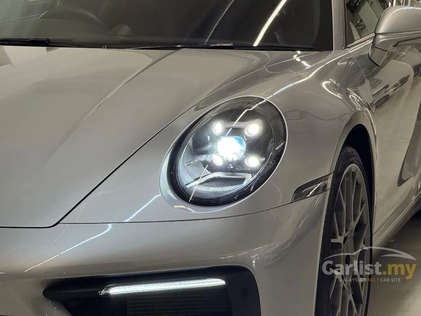 2022 Porsche 911 Carrera S Coupe