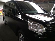 2013 Toyota NAV1 2.0 Luxury V MPV