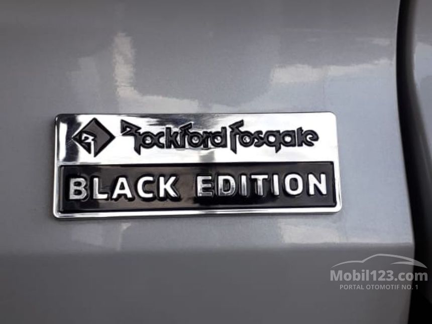 2020 Mitsubishi Xpander CROSS Black Edition Rockford Fosgate Wagon