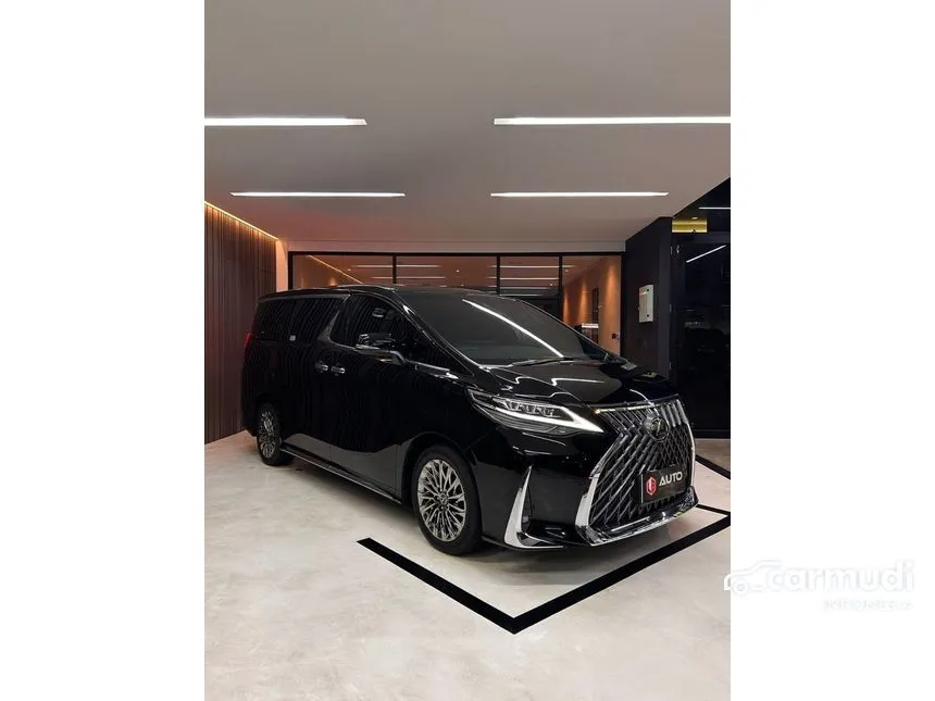 2020 Lexus LM 350 7 Seater MPV