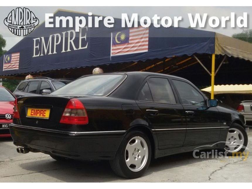 Mercedes-Benz C200 2000 Avantgarde 2.0 in Selangor 